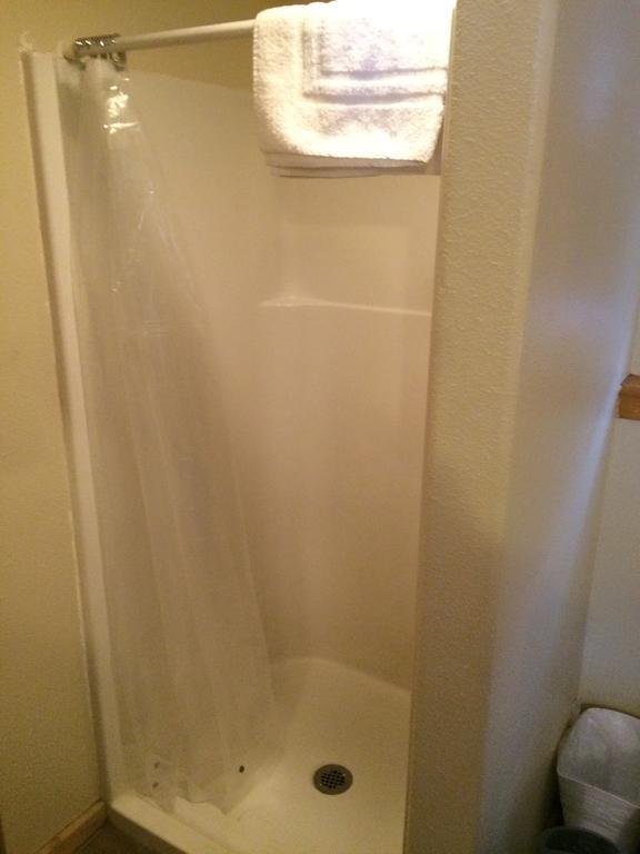 Hotel Lolo Hot Springs Chambre photo